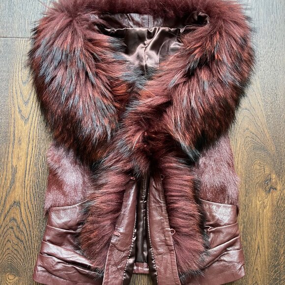 NWOT Burgundy Brown Leather Vest Real Fox Fur S size - Picture 8 of 16